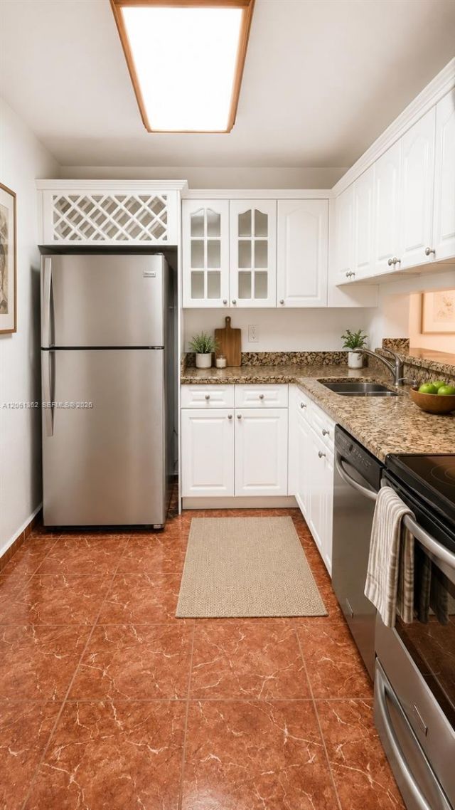 8625 NW 8th St, Unit 215, Miami, FL 33126 Photo