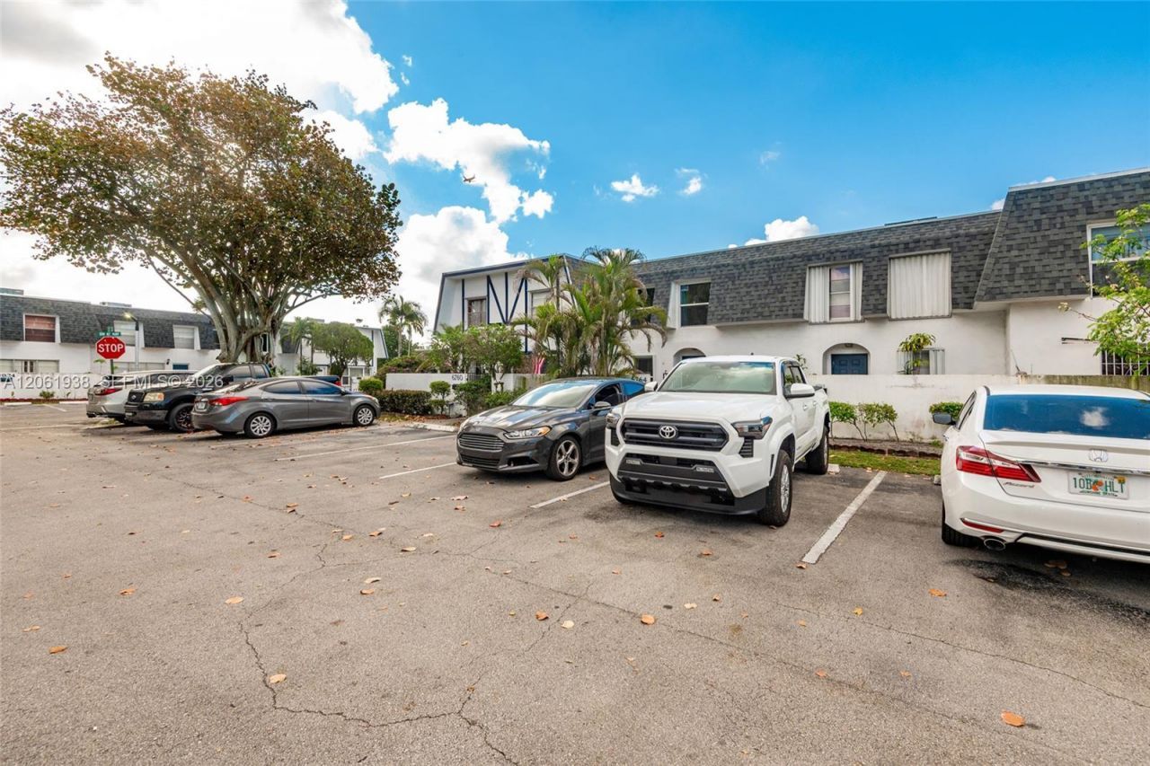 6768 SW 39th Ct, Unit 78, Davie, FL 33314 Photo