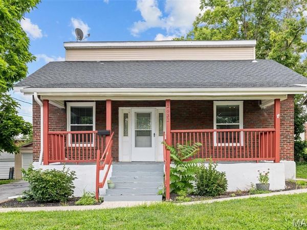 2632 Burns Avenue, St Louis, MO 63114