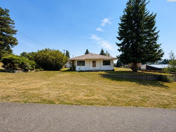 308 E Church Street, Uniontown, WA 99179