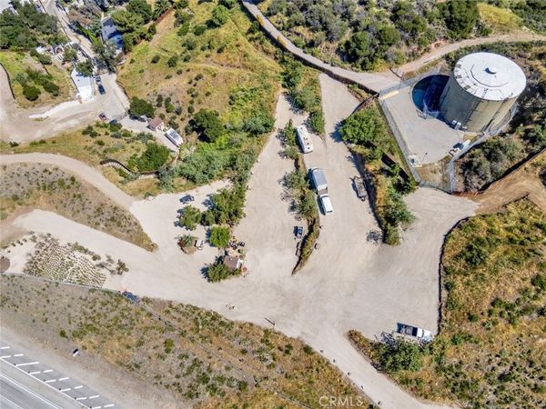 10200 Willow Springs Lane, Sunland, CA 91040
