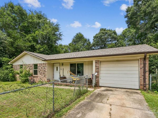 6508 Bass Ln, Milton, FL 32570