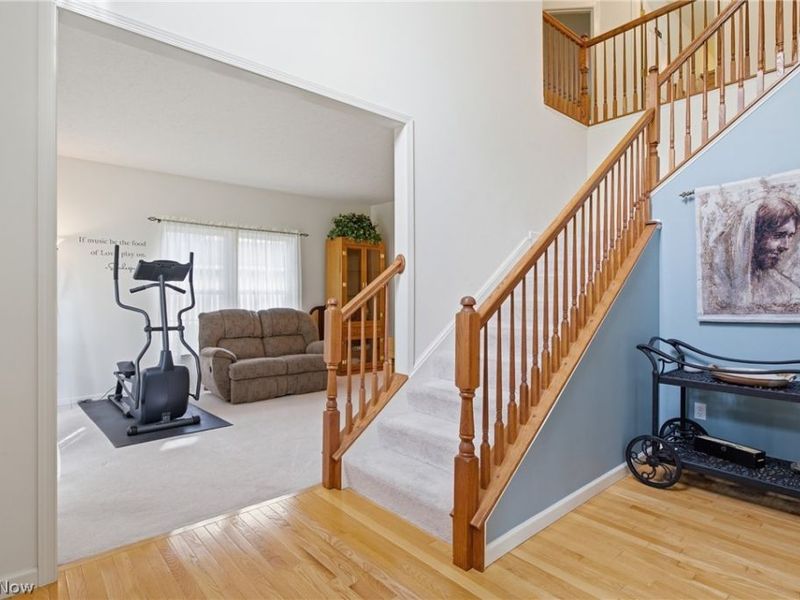 9359 Ashcroft Lane, Twinsburg, OH 44087 Photo 5