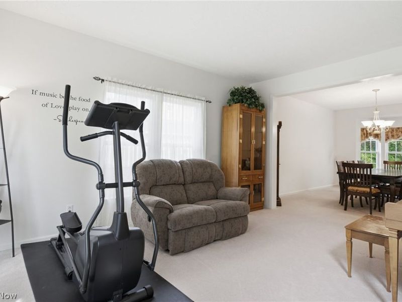 9359 Ashcroft Lane, Twinsburg, OH 44087 Photo 8