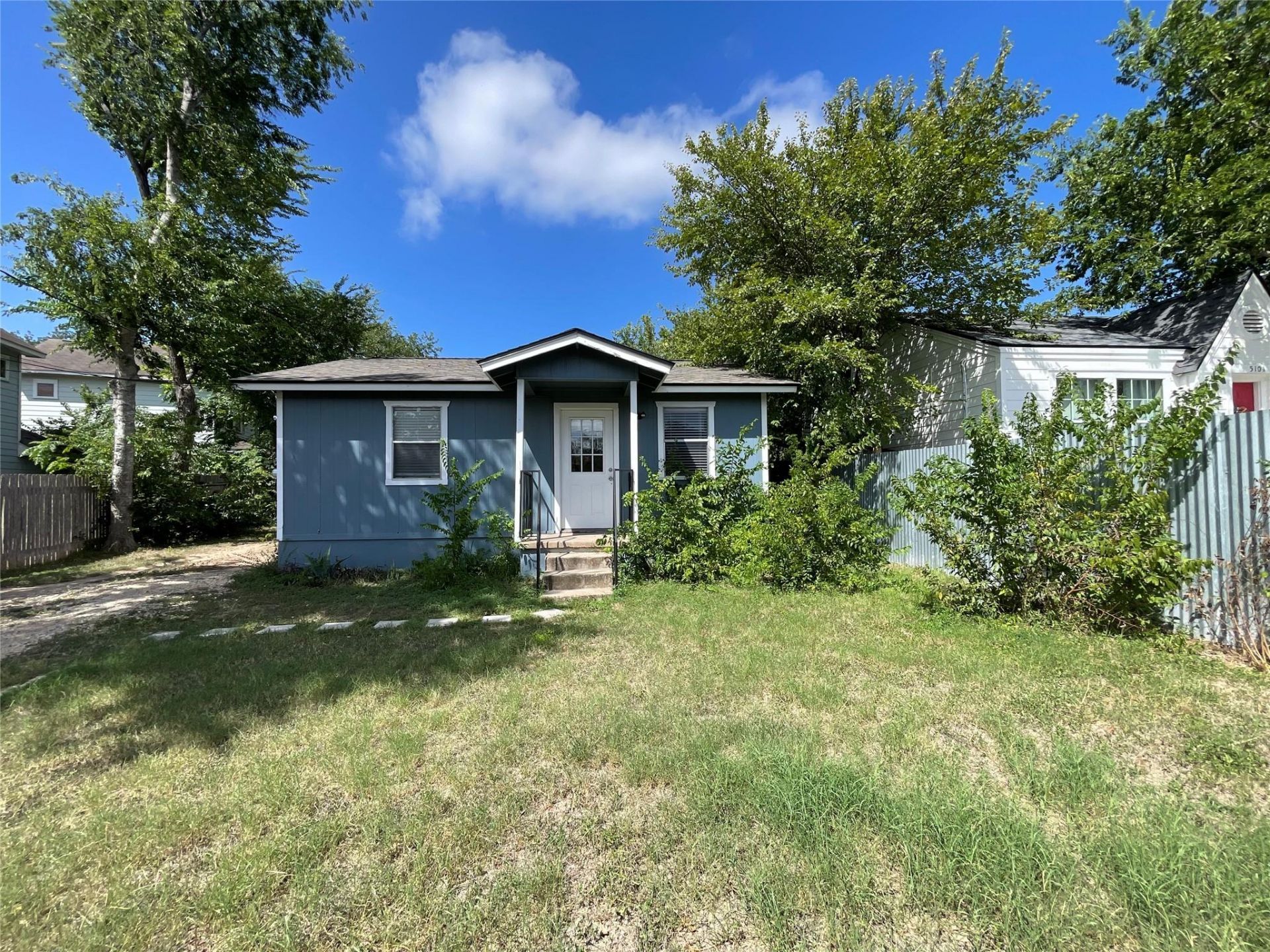 5103 Delores Ave, Austin, TX 78721 Main Photo