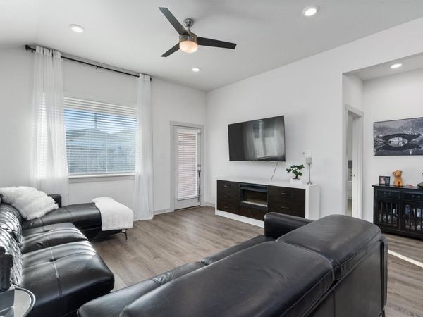 120 Scarborough WAY , San Marcos, TX 78666