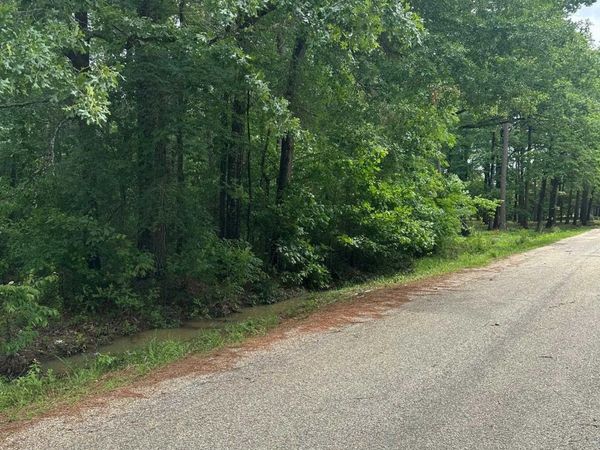 000 ashley rd 2 W, Crossett, AR 71635