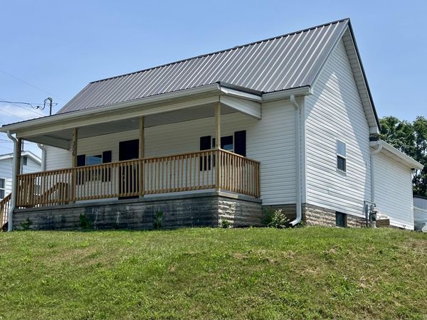 306 3rd Street, Oolitic, IN 47451