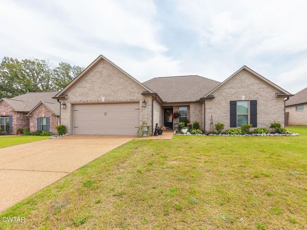 102 Gatewick Drive , Jackson, TN 38305