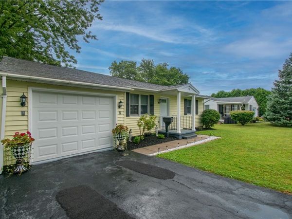 12 Cuddeback St Street, Seneca Falls, NY 13148