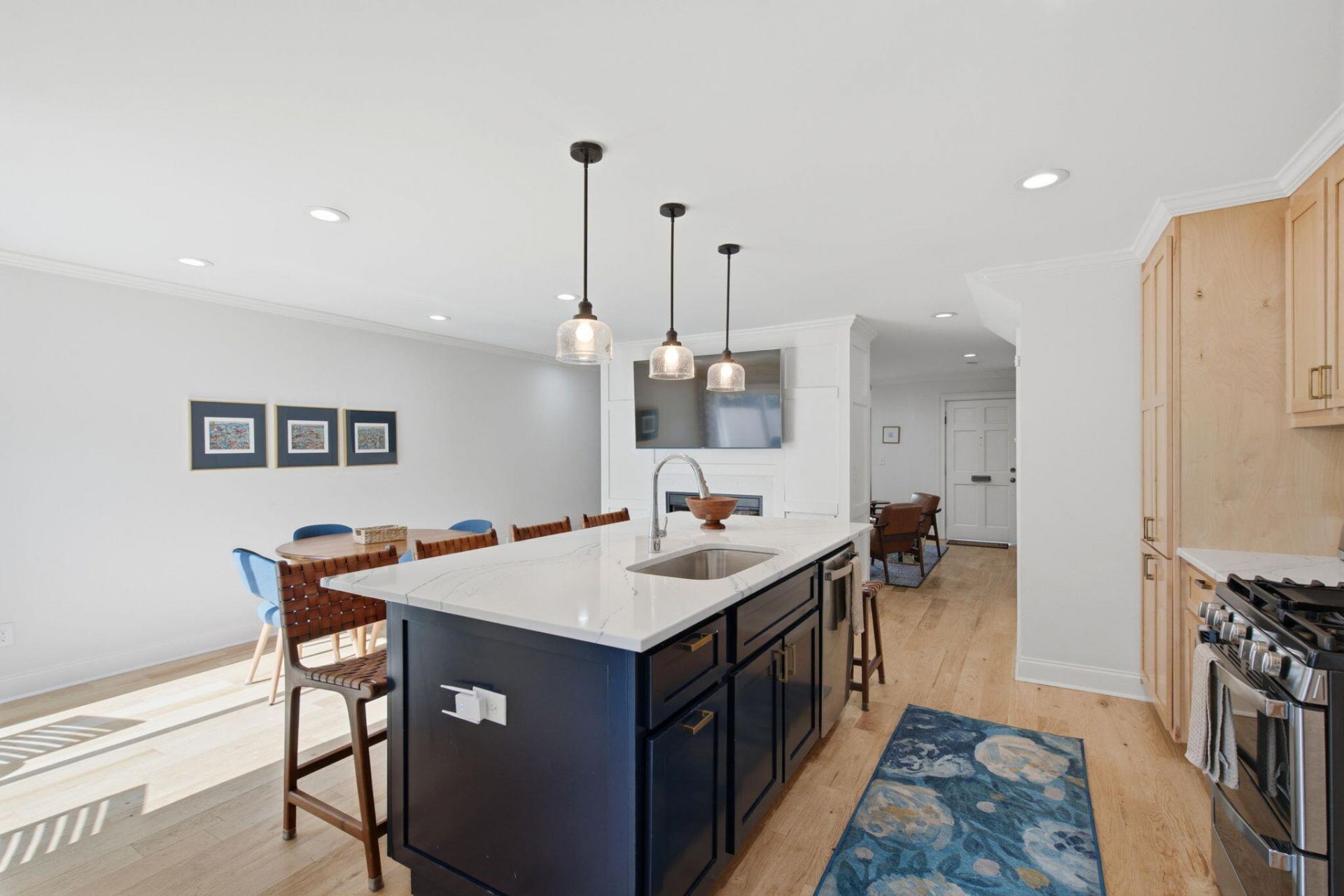 78 Legare Street Photo 11
