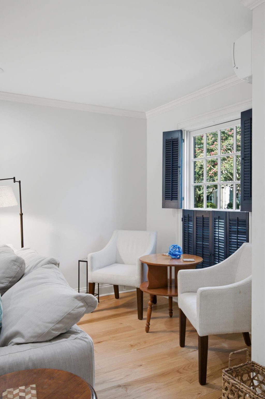 78 Legare Street Photo 5
