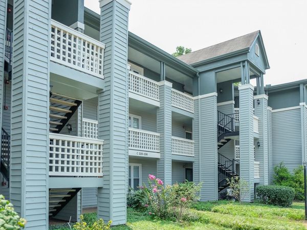 234 Hillsboro Pl , Nashville, TN 37215