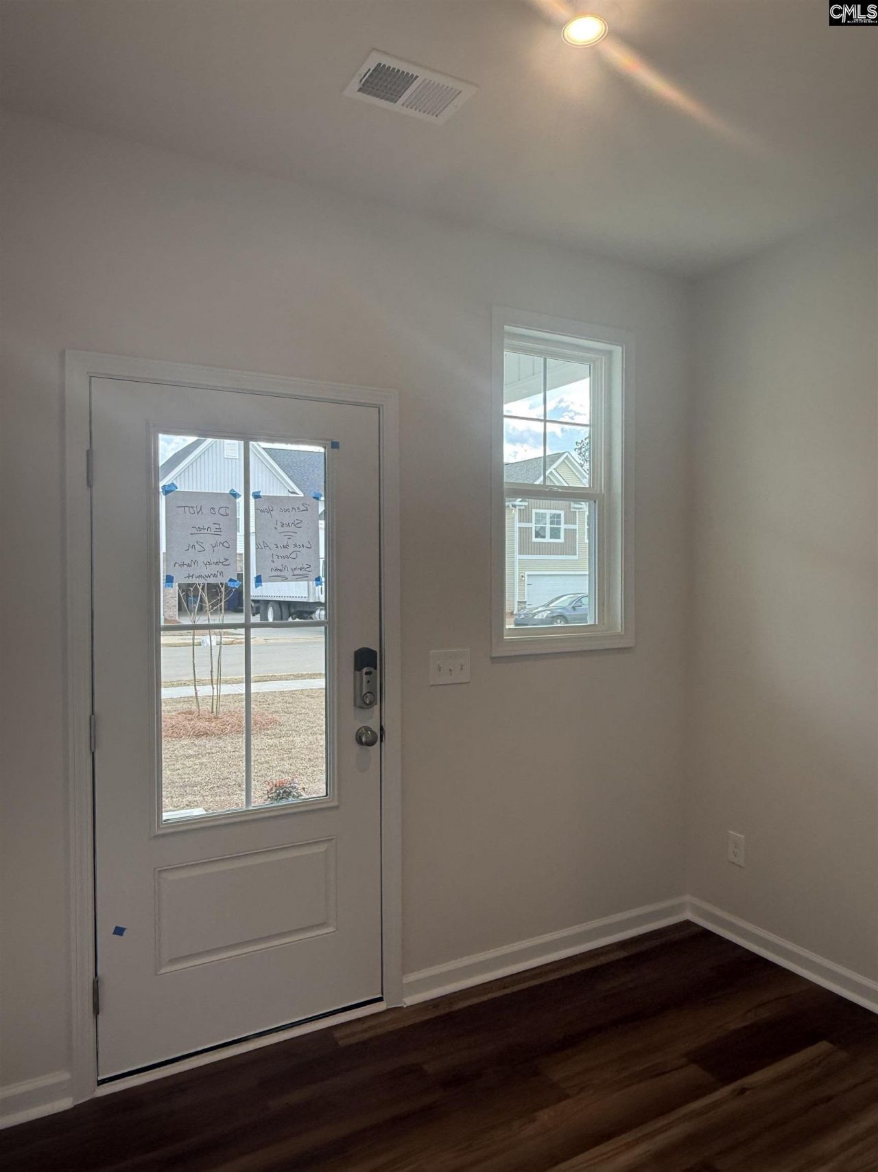 316 Old Slater Drive  Photo 4