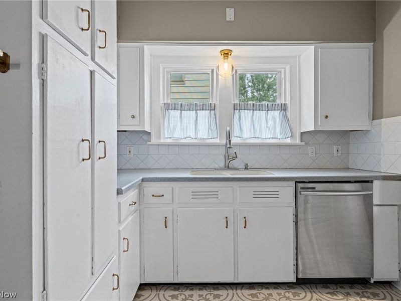 2515 Whitelaw Street, Cuyahoga Falls, OH 44221 Photo 13