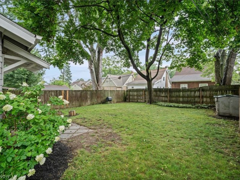 2515 Whitelaw Street, Cuyahoga Falls, OH 44221 Photo 32