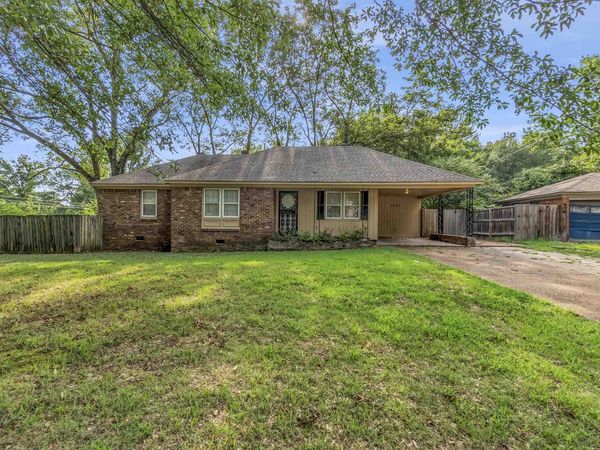3761 UNIVERSITY ST, Memphis, TN 38127