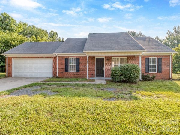 1277 S Hayne Street , Monroe, NC 28112