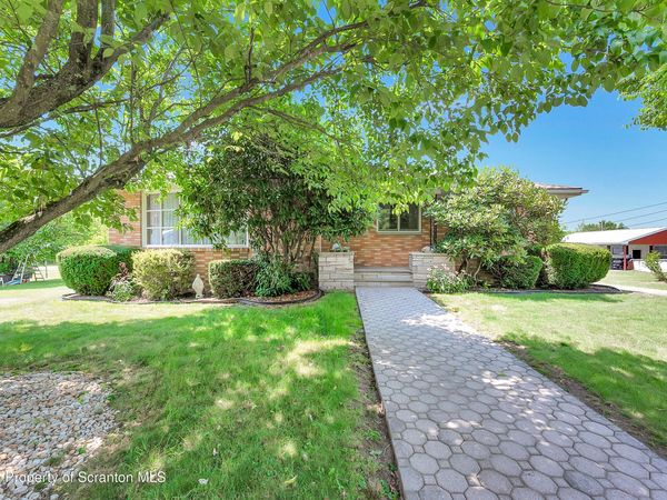 181 Hobart Street , Moosic, PA 18507