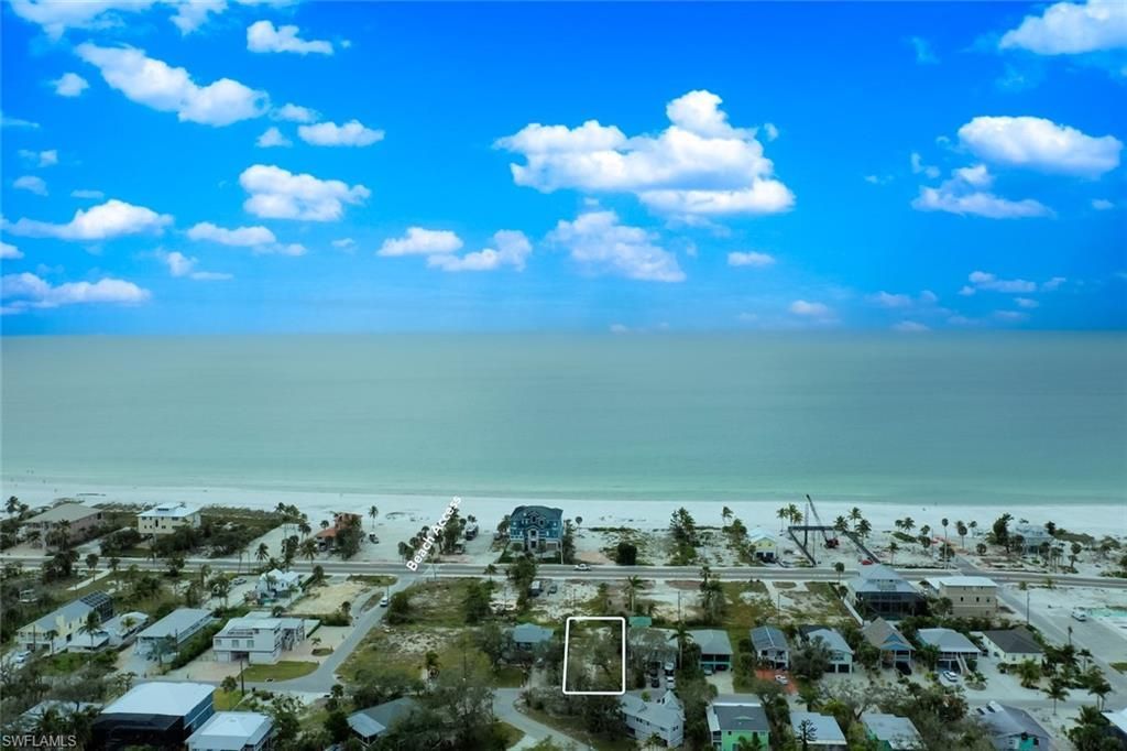 5780 Lauder St, Fort Myers Beach, FL 33931 Photo