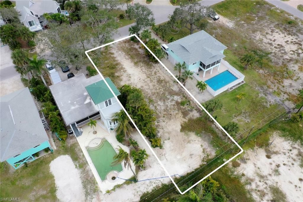 5780 Lauder St, Fort Myers Beach, FL 33931 Photo