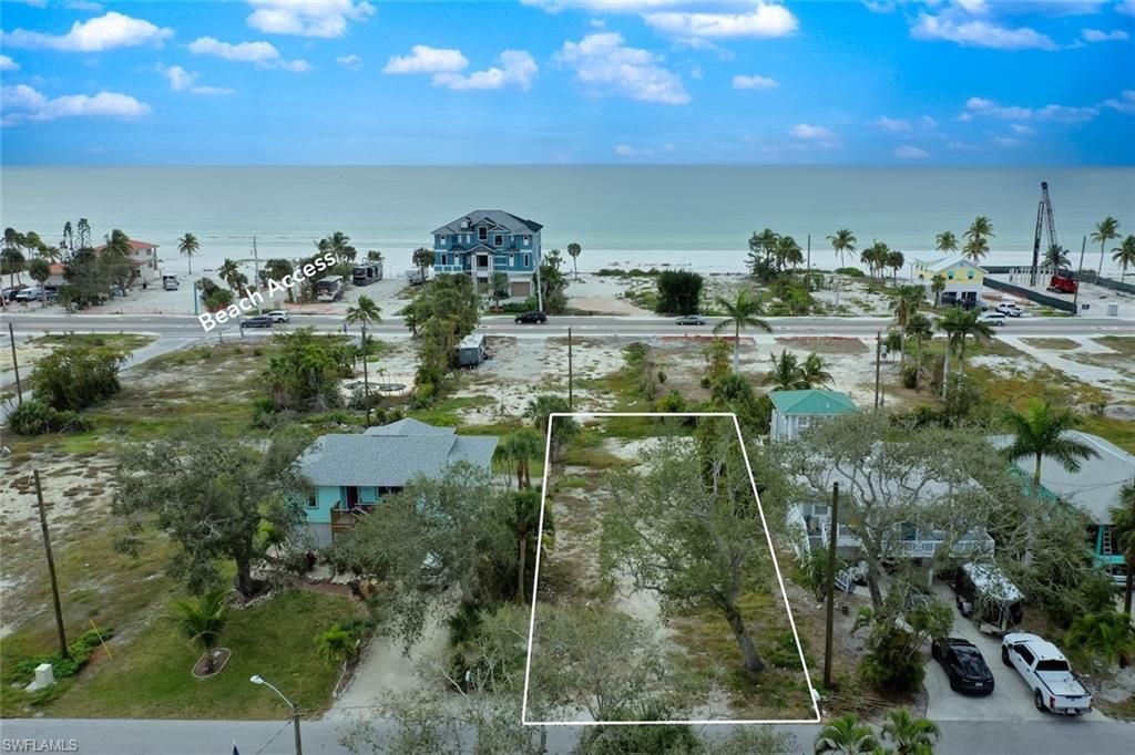 5780 Lauder St, Fort Myers Beach, FL 33931 Photo