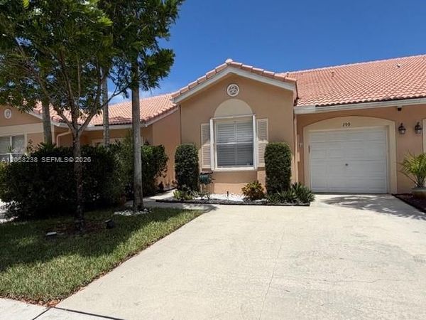 299 Coral Trace Ln , Delray Beach, FL 33445