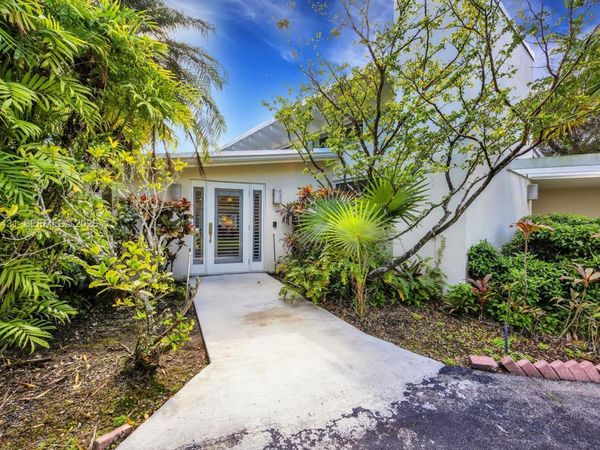 12200 SW 74th Ct , Pinecrest, FL 33156