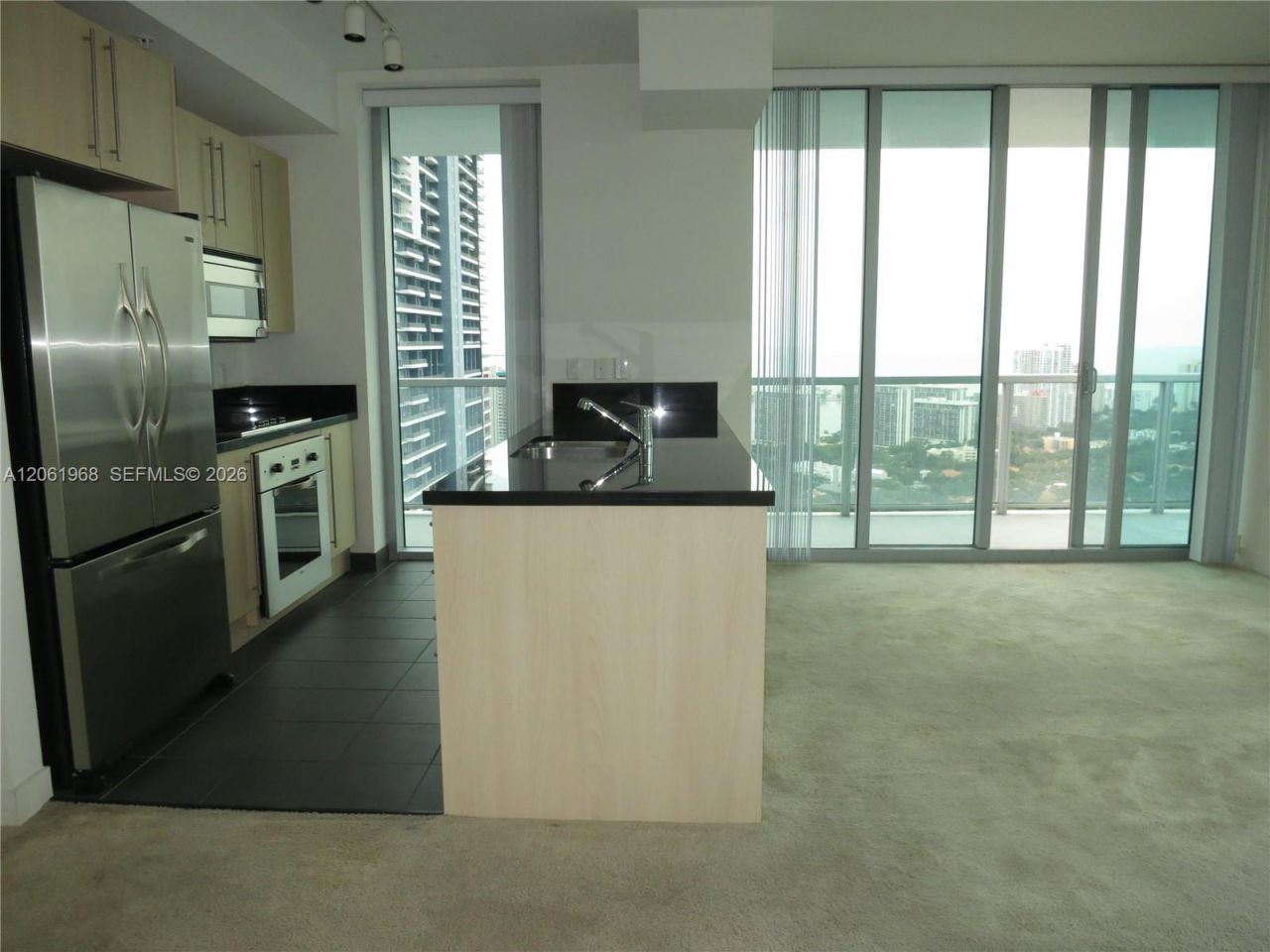 79 SW 12th St , Unit UPH4001-S, Miami, FL 33130 Photo