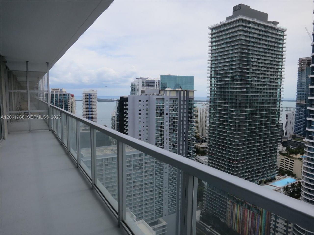 79 SW 12th St , Unit UPH4001-S, Miami, FL 33130 Photo