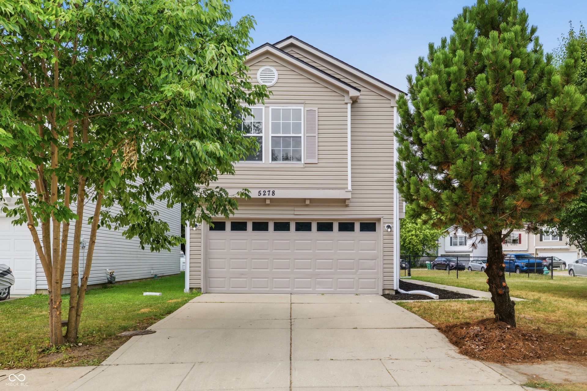 5278 Tufton Drive, Indianapolis, IN 46254 Main Photo