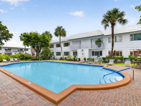 400 S Cypress Road, Unit 427, Pompano Beach, FL 33060