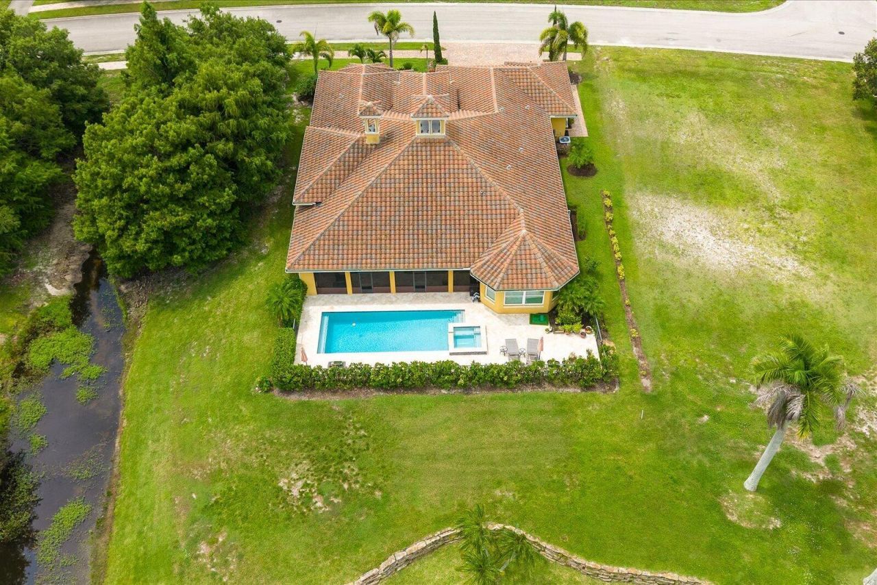 174 SE Bella Strano, Port Saint Lucie, FL 34984 Photo