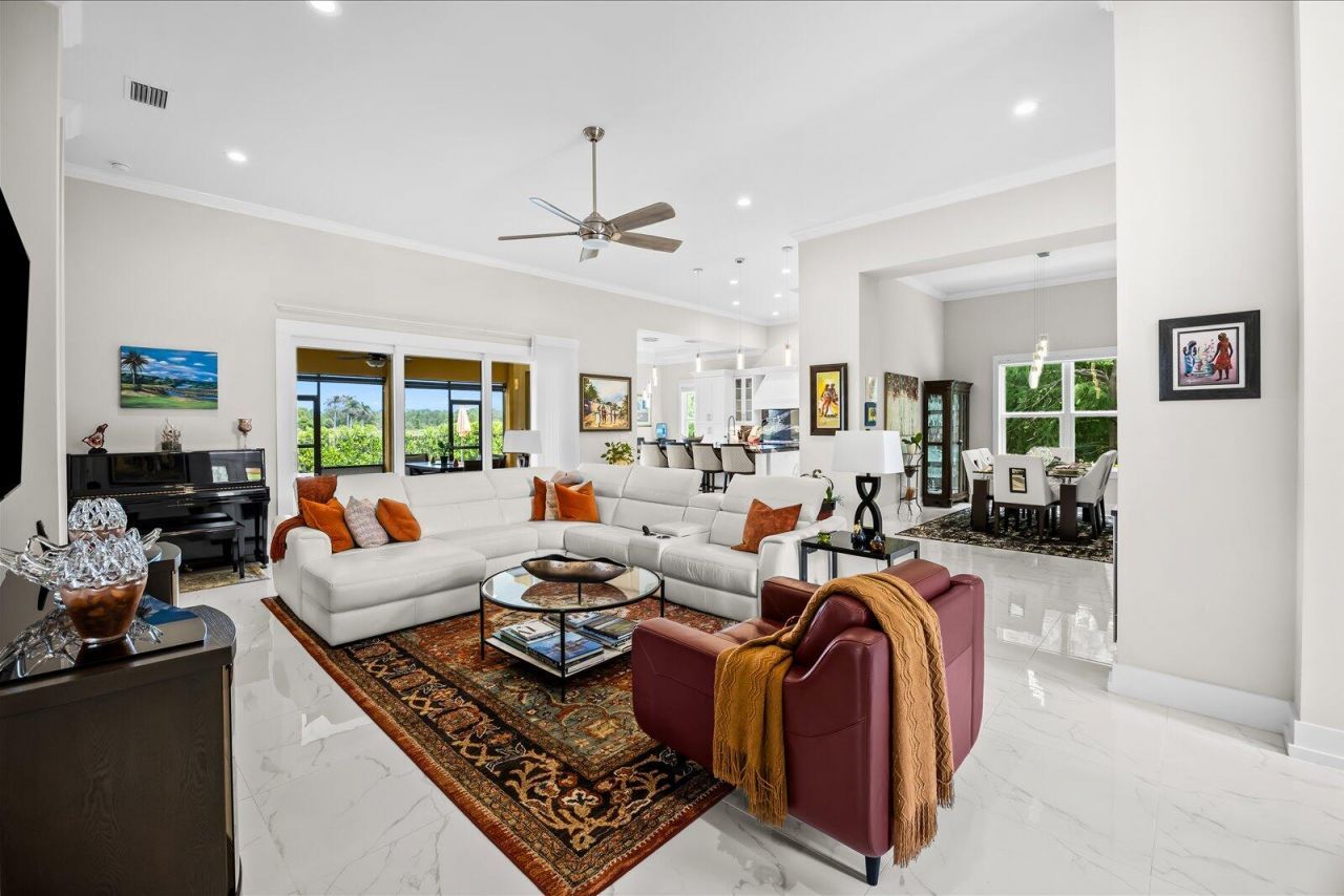 174 SE Bella Strano, Port Saint Lucie, FL 34984 Photo