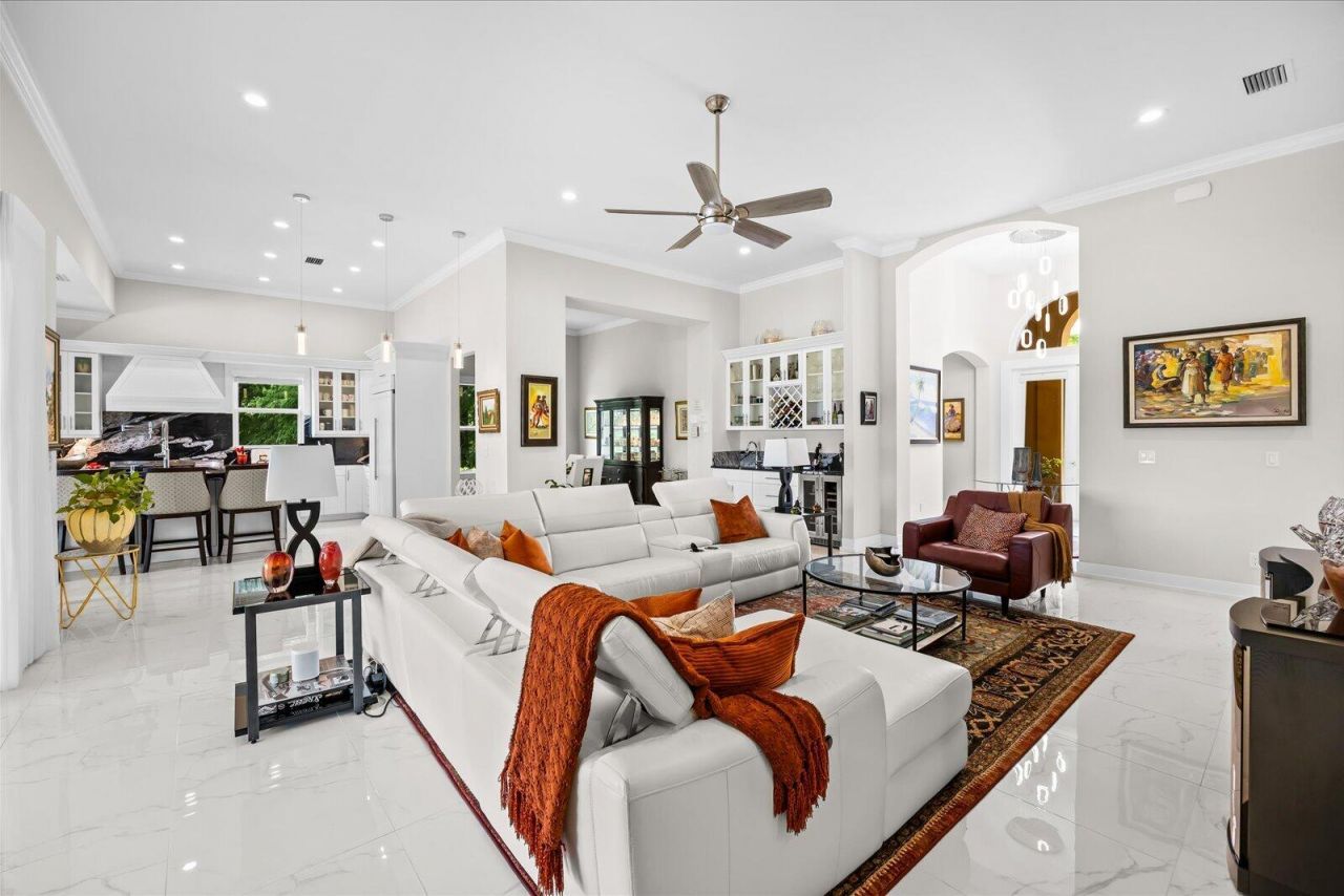 174 SE Bella Strano, Port Saint Lucie, FL 34984 Photo
