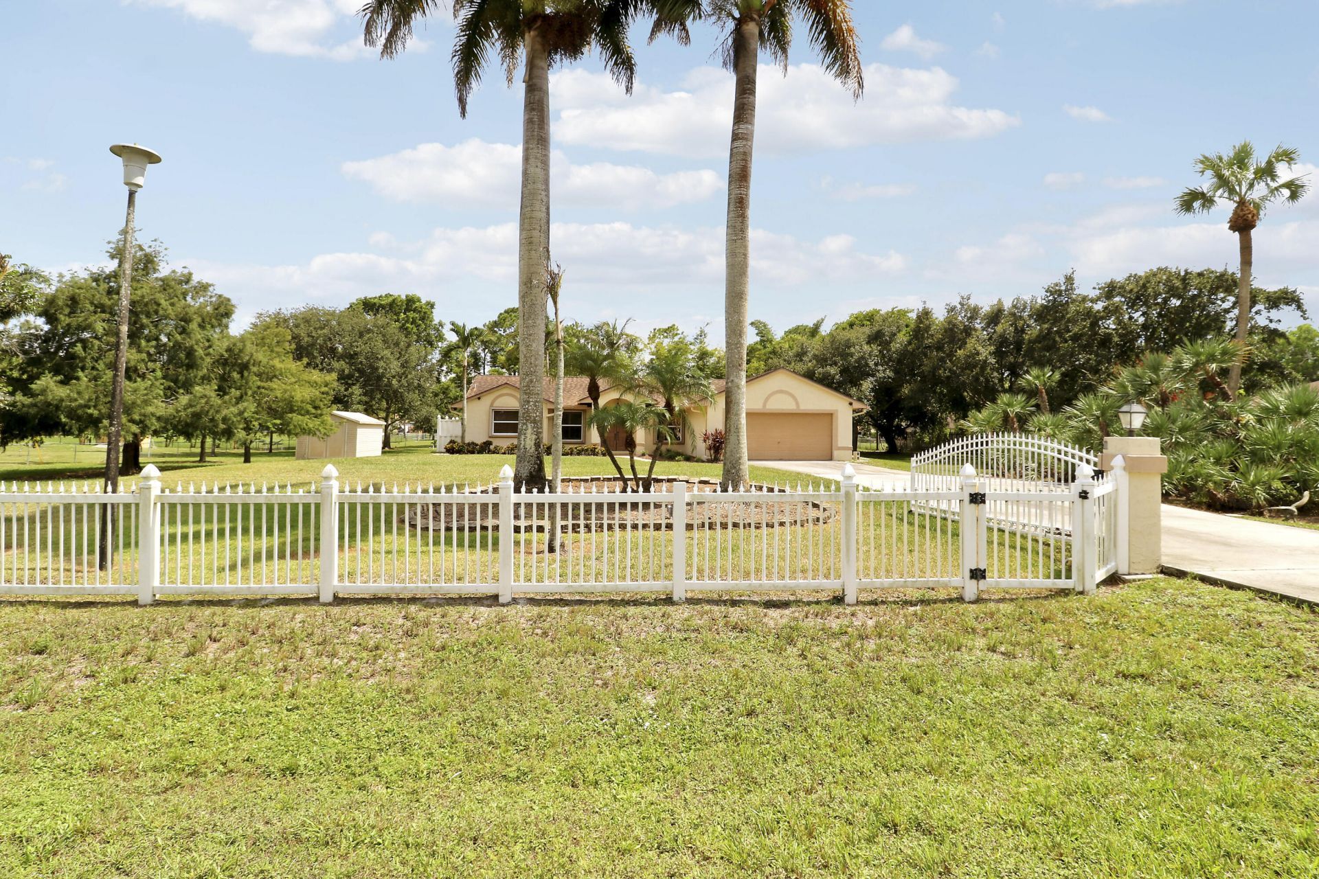 14806 96th Lane N, The Acreage, FL 33412 Photo
