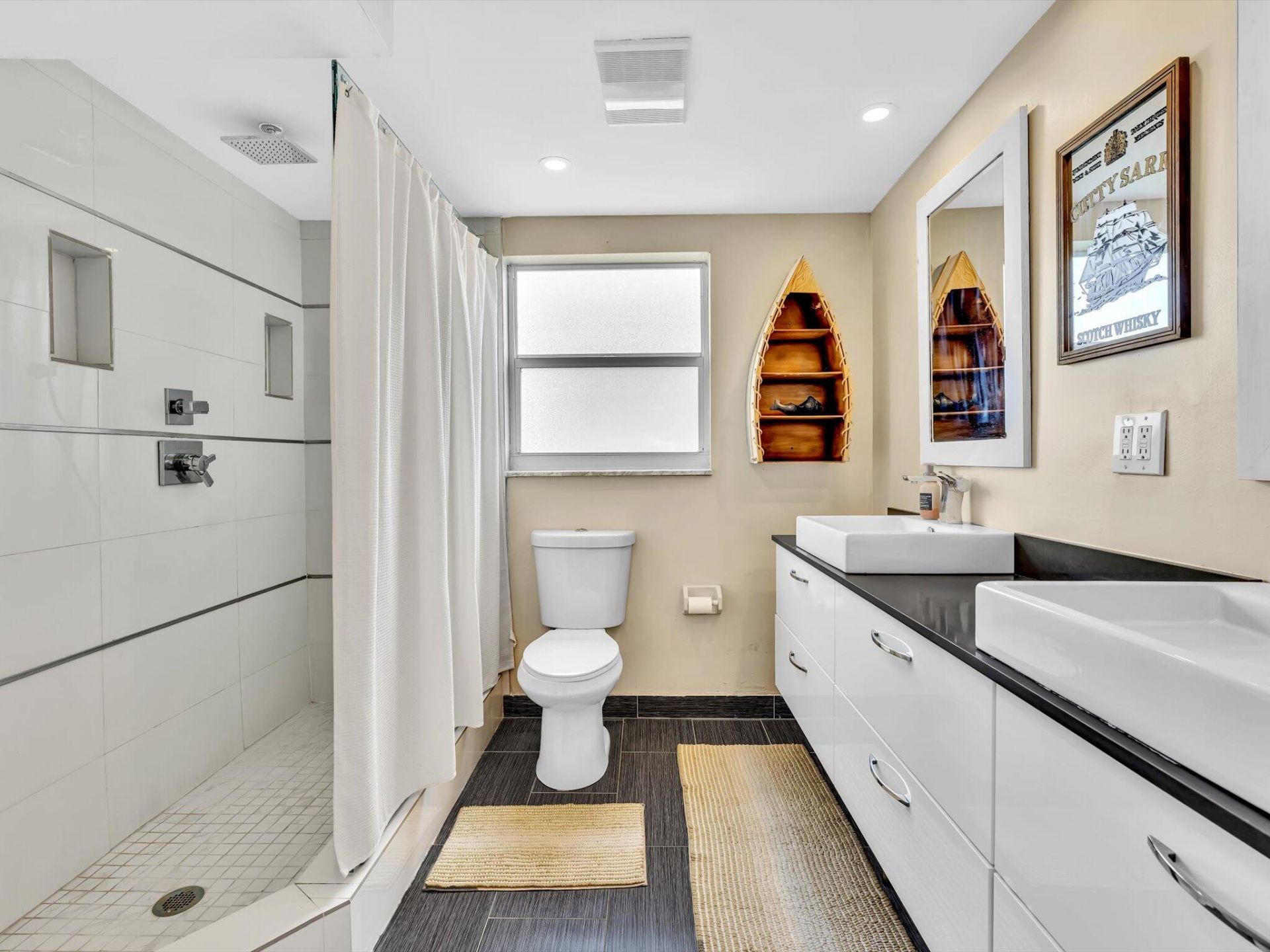 605 Oaks Drive, Unit 810, Pompano Beach, FL 33069 Photo