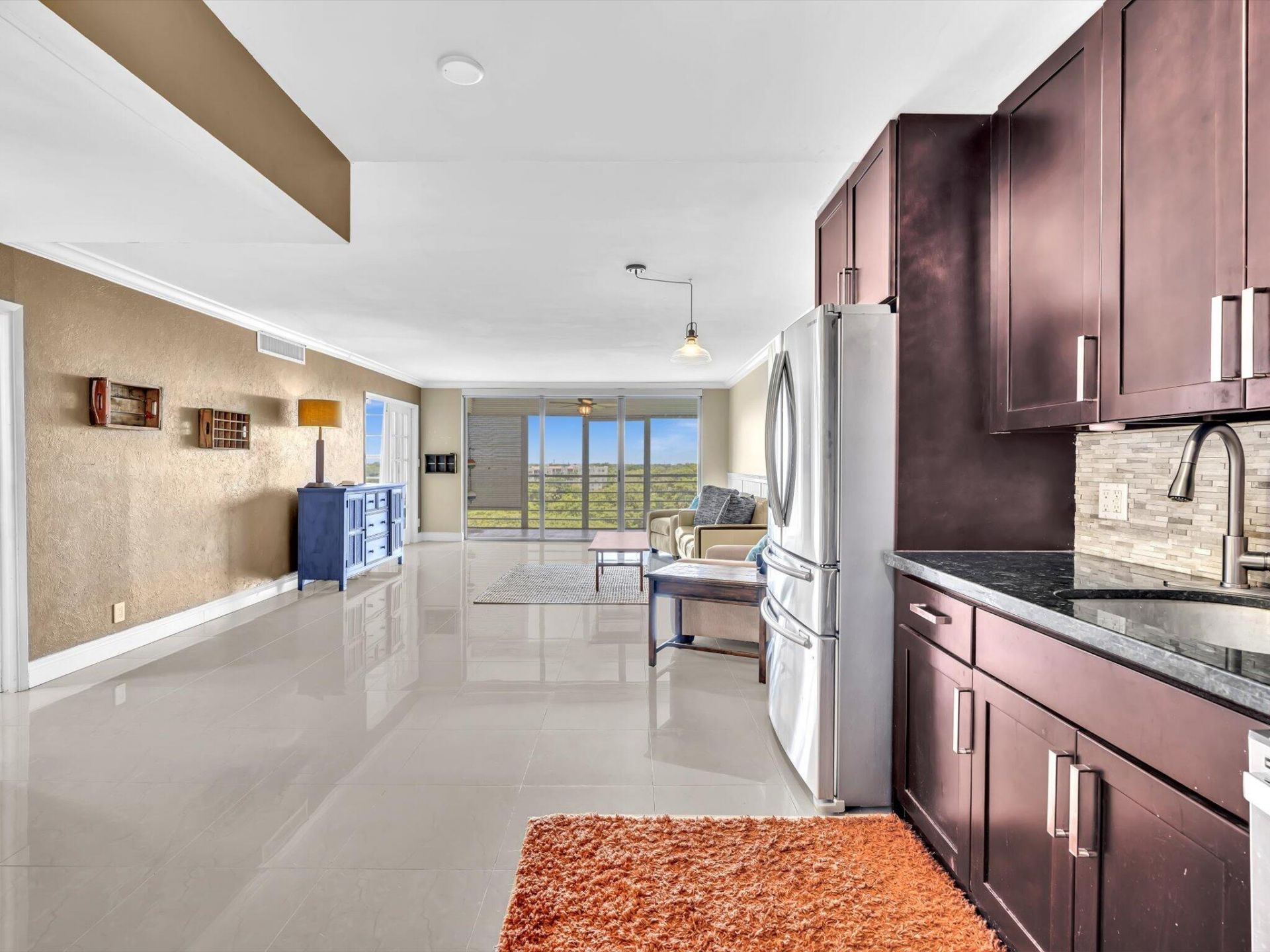 605 Oaks Drive, Unit 810, Pompano Beach, FL 33069 Photo