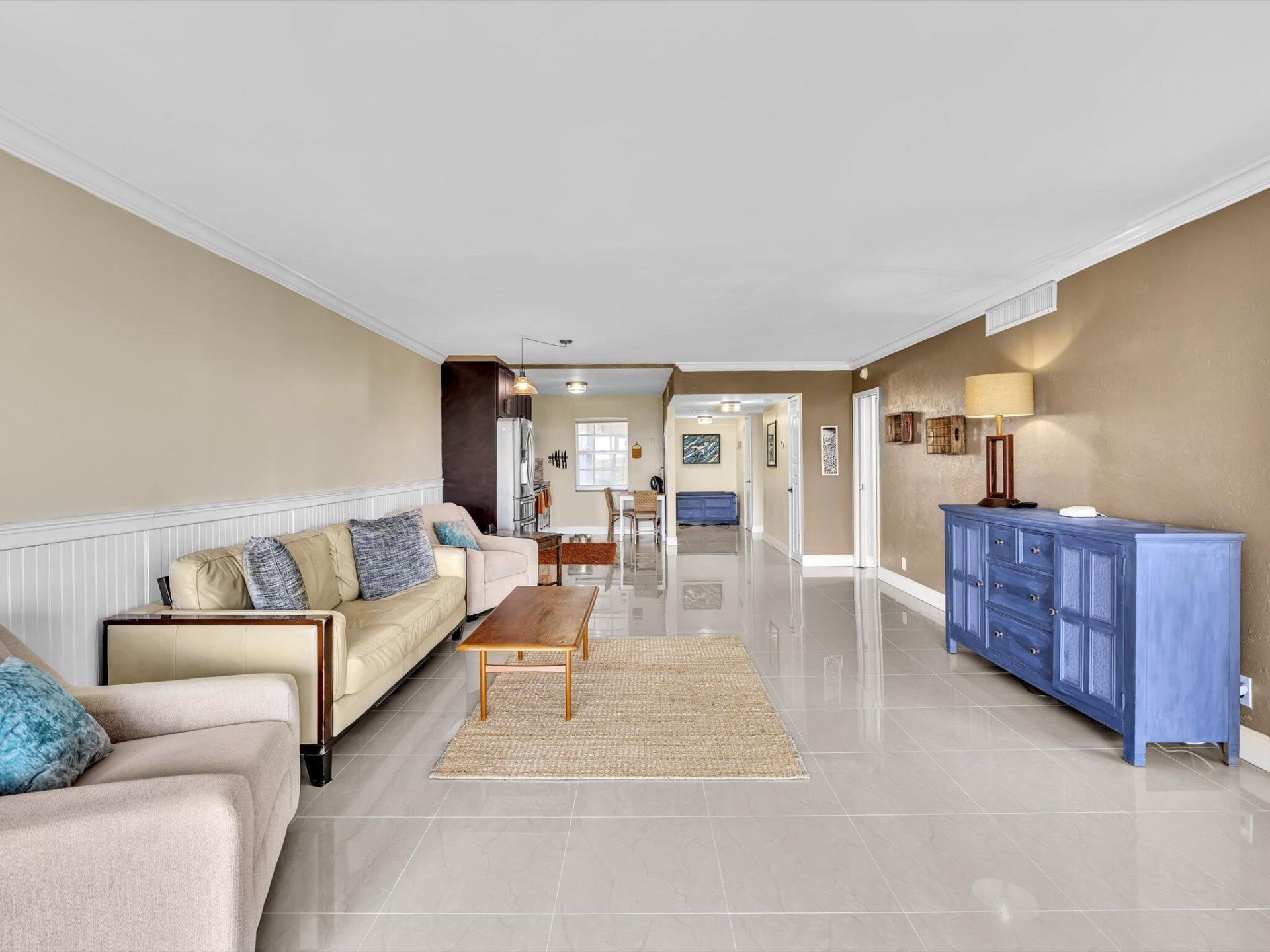605 Oaks Drive, Unit 810, Pompano Beach, FL 33069 Photo
