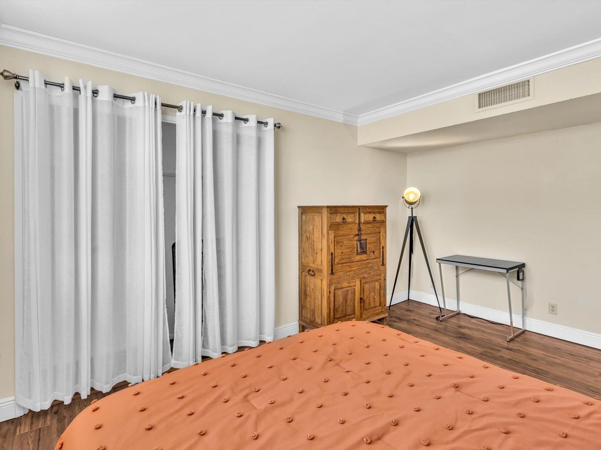 605 Oaks Drive, Unit 810, Pompano Beach, FL 33069 Photo