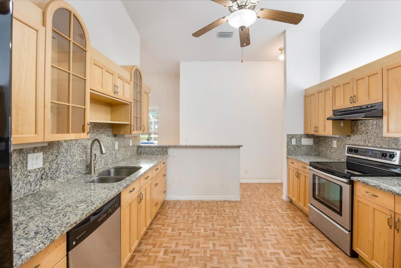 1799 SE Blockton Avenue, Port Saint Lucie, FL 34952 Photo