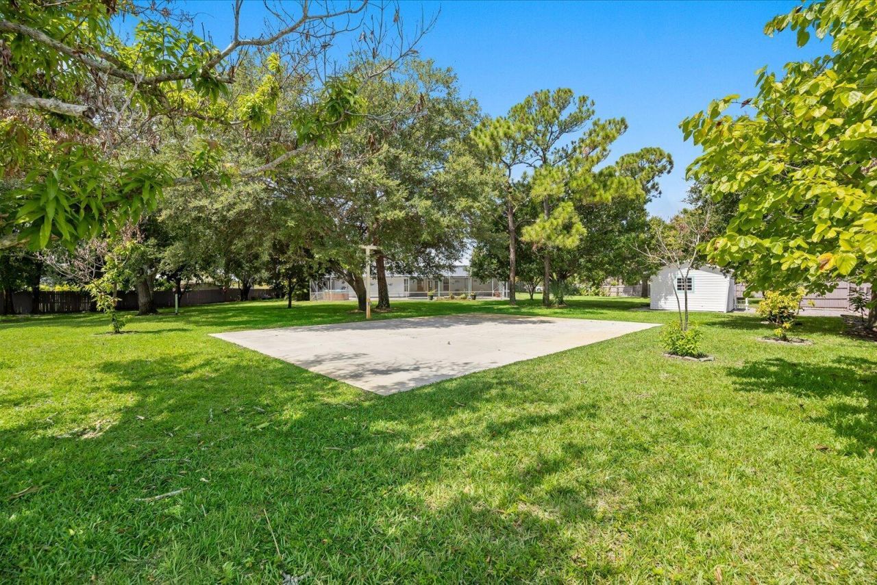 1799 SE Blockton Avenue, Port Saint Lucie, FL 34952 Photo
