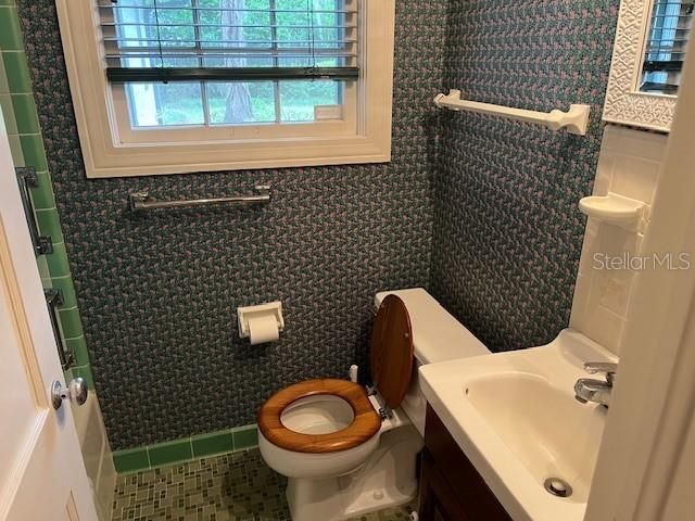 1628 NW 6th Avenue, Gainesville, FL 32603 Photo