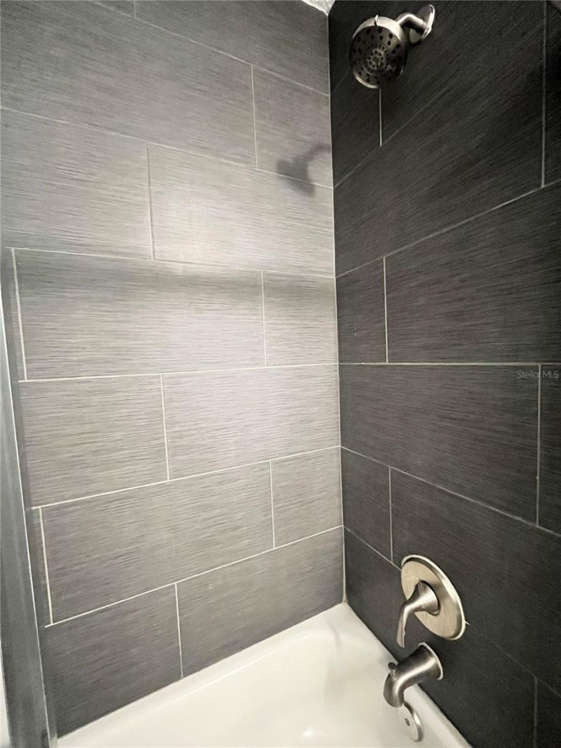 10200 Gandy Boulevard N, Unit 813, Saint Petersburg, FL 33702 Photo