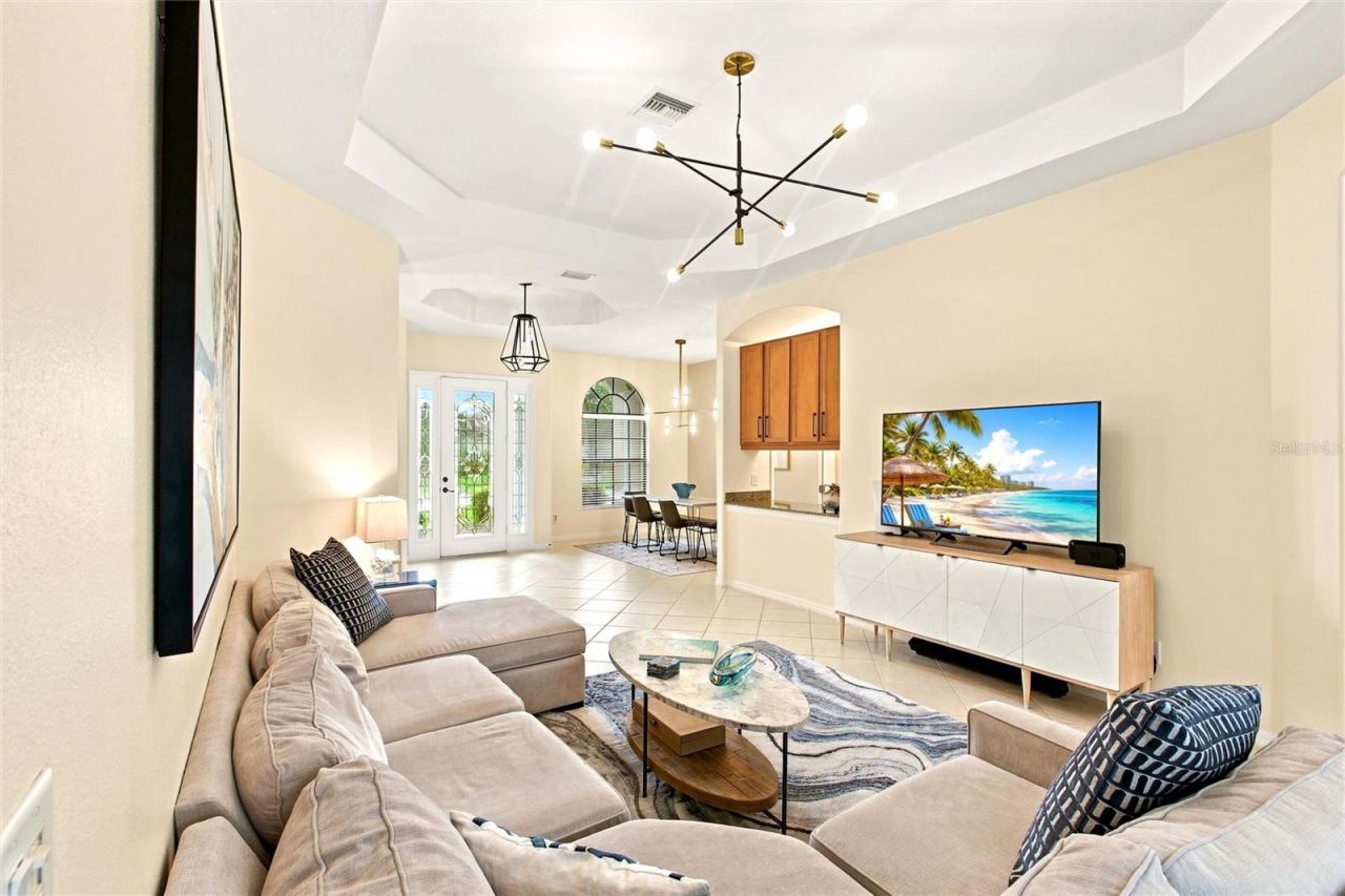 8059 36th Street Circle E, Sarasota, FL 34243 Photo