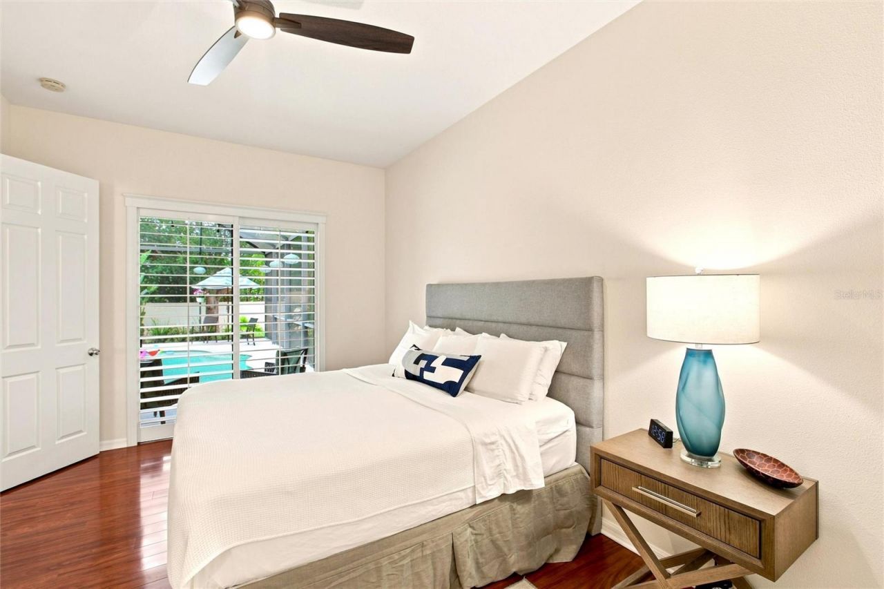 8059 36th Street Circle E, Sarasota, FL 34243 Photo