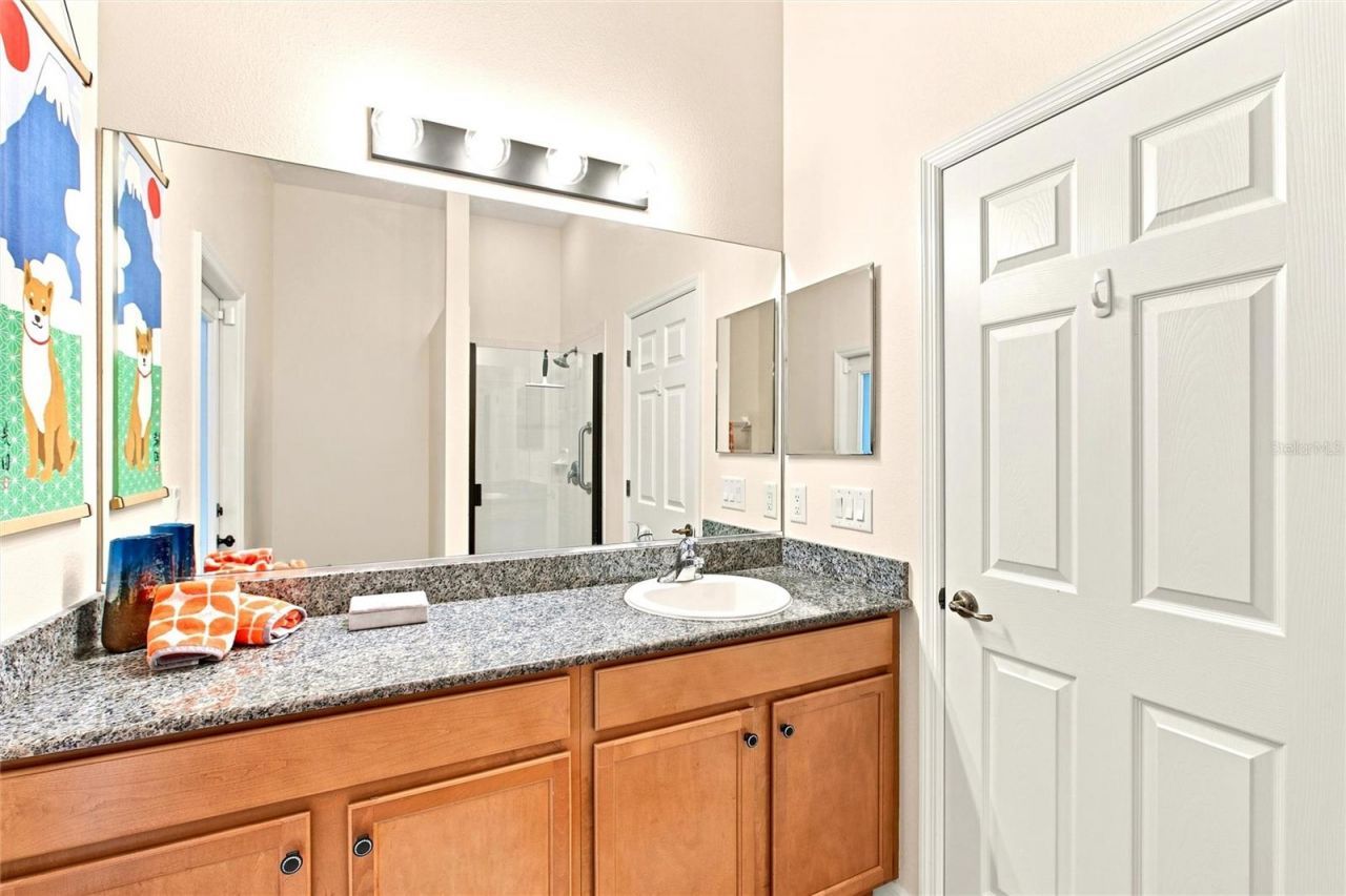 8059 36th Street Circle E, Sarasota, FL 34243 Photo