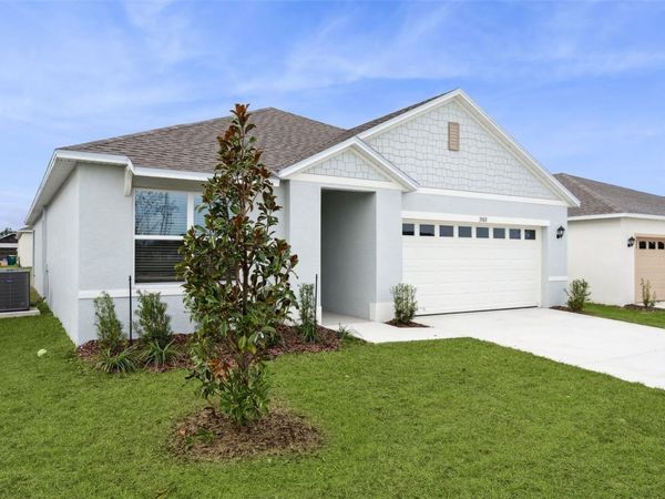 144 FLAG LILLY LANE , UMATILLA, FL 32784