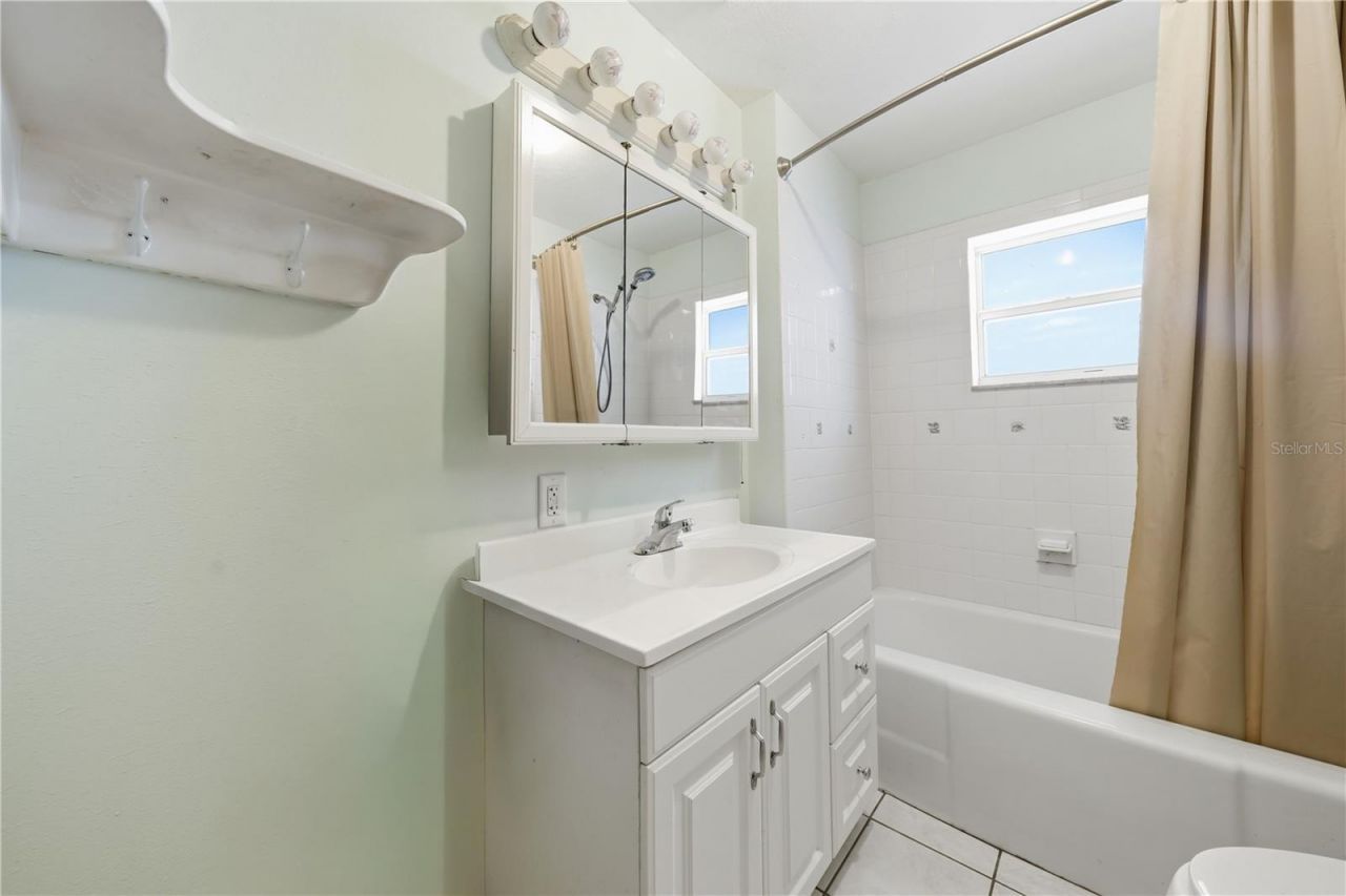 3543 N County Road 426, Geneva, FL 32732 Photo