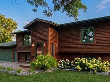24 Bluffview Court, Lake City, MN 55041